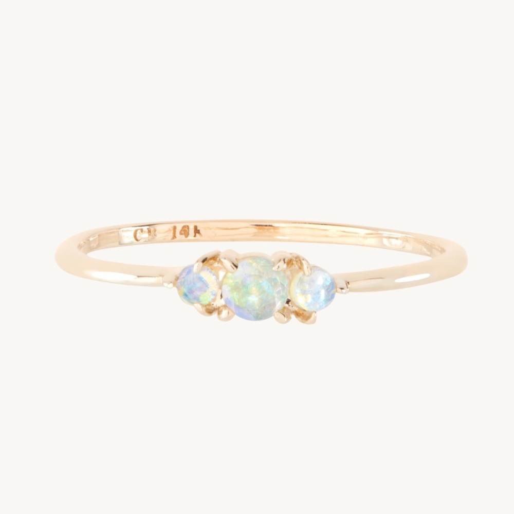 Catbird 14k slumberous light opal ring size 8